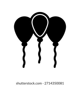 Tres globos en un grupo con cuerdas atadas flotando sobre un fondo blanco