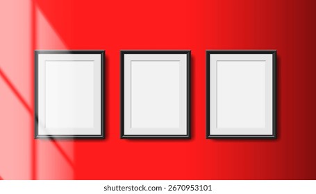  drei leere schwarze Bild-Poster-Rahmen auf der roten Wand spotten Vektorgrafik