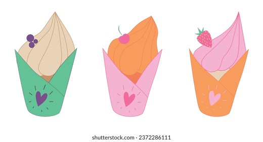 tres pastelitos con bayas diferentes, un juego de quequitos con crema, quequitos brillantes con corazones en el paquete