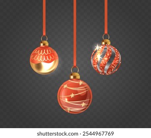 Drei elegante Weihnachtsbaumkugeln mit roten und goldenen Designs hängen anmutig auf Bändern auf transparentem Hintergrund und bieten einen festlichen Touch, der perfekt für Urlaubsdekoration oder saisonale Einladungen geeignet ist