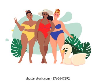 Tres chicas divertidas y modelos de talla en trajes de baño.
