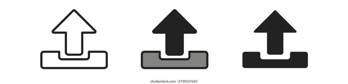Tres íconos Cargar en diferentes estilos: delineado, sombreado y sólido. Ideal para contenido tecnológico y digital.