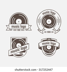 Tres logotipos vintage con vinilo y cinta