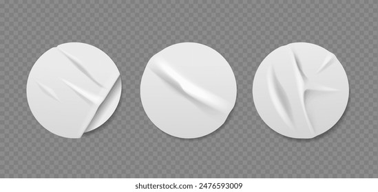 Tres Pegatinas Redondas Arrugadas Blancas Aisladas Sobre Fondo Transparente. Parches Arrugados Circulares 3d Texturados Realistas