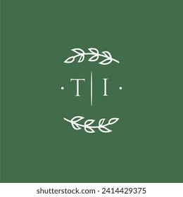 TI initial monogram wedding with creative design