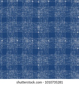 Tie dye indigo seamless pattern. Vector japanese shibori print. Geometric ikat endless tile. Organic texture. Japan endless rapport.  Vector hand drawn tie dye oriental seamless pattern.