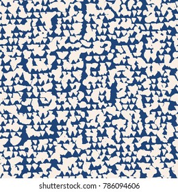 Tie dye triangle geometric seamless pattern. Geometric print texture. Organic Watercolor natural tiles. Striped folk japanese cotton background. Indigo Swimwear shibori fabric. Organic bed print. 