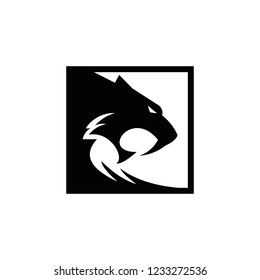 Tiger logo emblem template mascot symbol for business or shirt design. Vector Vintage Design Element.
