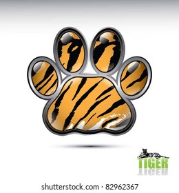 Tiger Paw Images Stock Photos Vectors Shutterstock