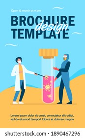 Pequeñas personas con uniforme protector portando un matraz con sangre. Coronavirus, máscara, análisis de ilustración vectorial plana. Concepto de pandemia y medicina para banner, diseño de sitios web o página web de aterrizaje
