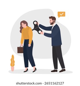 Cansada recarga de funcionário feminino, força ou chave de encerramento para estimular ou motivar pessoas cansadas. Chefe ou colega virando chave de vento ou relógio de corda para motivar a trabalhadora de escritório da empresária. vetor plano