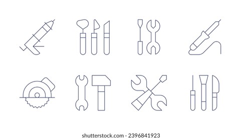 Herramientas iconos. Trazo editable. Con pistola de pegamento, sierra circular, herramientas, herramienta, soldador, cerámica.
