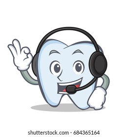tooth character cartoon style with headphone