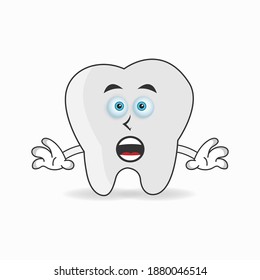 Tooth mascot character with shocked expression. vector illustration