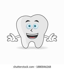 Tooth mascot character with smile expression. vector illustration