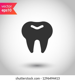 Tooth vector icon. Dentist tooth icon. EPS 10 vector sign. 