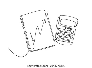 vista superior de un diseño con bloc de notas y calculadora
