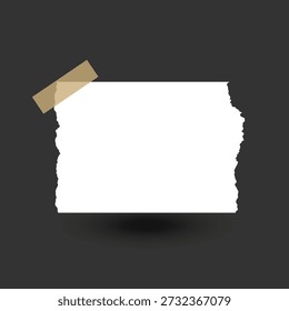 Piezas de papel del cuaderno rasgadas en el fondo gris, textura de papel forrada rasgada