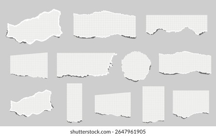 pedaços rasgados de papel xadrez. Peças de folhas de notebook com bordas rasgadas. Bordas rasgadas de papel quadriculado rasgadas. Pedaço de papel xadrez rasgado liso. efeito forrado e amassado