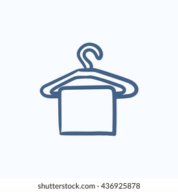 Toalla sobre el icono de boceto del vector del colgador aislado en el fondo. Toalla dibujada a mano sobre el icono de la percha. Icono de esbozo de toalla sobre percha para infografía, sitio web o aplicación.