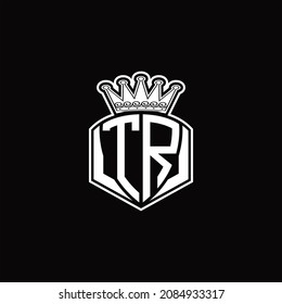 Monograma del logotipo TR con forma de emblema de lujo y plantilla de diseño de corona sobre fondo negro