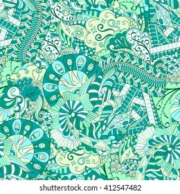 Tracery seamless calming pattern. Mehendi design. 