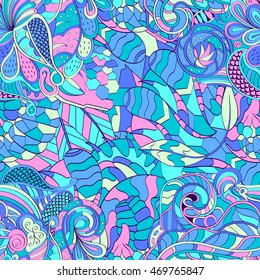 Tracery seamless calming pattern. Mehendi design. Ethnic colorful pink blue doodle texture. Indifferent discreet. Curved doodling mehndi motif. Vector.