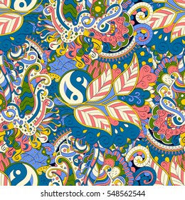 Tracery seamless calming pattern. Mehendi design. Ethnic colorful doodle texture. Indifferent discreet. Curved doodling mehndi motif. Vector.