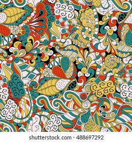 Tracery seamless calming pattern. Mehndi design. Ethnic colorful doodle texture. Curved doodling background. Vector.