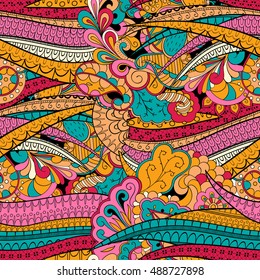 Tracery seamless calming pattern. Mehndi design. Ethnic colorful doodle texture. Curved doodling background. Vector.