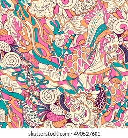 Tracery seamless calming pattern. Mehndi design. Ethnic colorful doodle texture. Curved doodling background. Vector.