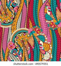 Tracery seamless calming pattern. Mehndi design. Ethnic colorful doodle texture. Curved doodling background. Vector.