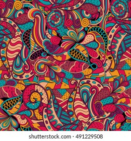 Tracery seamless calming pattern. Mehndi design. Ethnic colorful doodle texture. Curved doodling background. Vector.