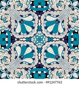 Tracery seamless calming pattern. Mehndi design. Ethnic colorful doodle texture. Curved doodling background. Vector.