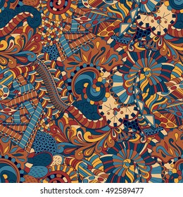 Tracery seamless calming pattern. Mehndi design. Ethnic colorful doodle texture. Curved doodling background. Vector.