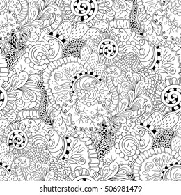 Tracery seamless calming pattern. Mehndi design. Ethnic monochrome binary doodle texture. Curved doodling black and white background. Vector.