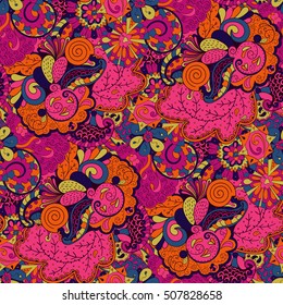Tracery seamless calming pattern. Mehndi design. Ethnic colorful doodle texture. Curved doodling background. Vector.