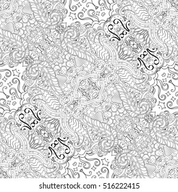 Tracery seamless calming pattern. Mehndi design. Ethnic monochrome binary doodle texture. Curved doodling black and white background. Vector.
