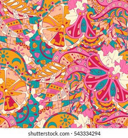 Tracery seamless calming pattern. Mehndi design. Ethnic colorful doodle texture. Curved doodling background. Vector.