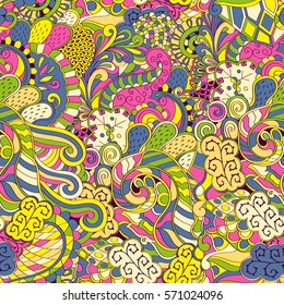 Tracery seamless calming pattern. Mehndi design. Ethnic colorful doodle texture. Curved doodling background. Vector.