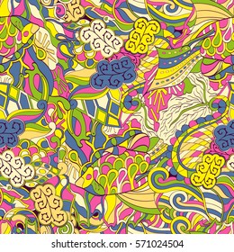 Tracery seamless calming pattern. Mehndi design. Ethnic colorful doodle texture. Curved doodling background. Vector.