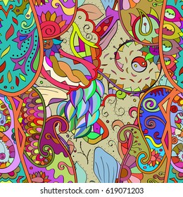 Tracery seamless calming pattern. Mehndi design. Ethnic colorful doodle texture. Curved doodling background. Vector.