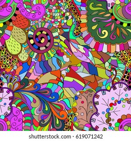 Tracery seamless calming pattern. Mehndi design. Ethnic colorful doodle texture. Curved doodling background. Vector.