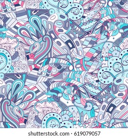 Tracery seamless calming pattern. Mehndi design. Ethnic colorful doodle texture. Curved doodling background. Vector.