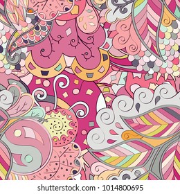 Tracery seamless pattern. Mehndi design. Ethnic colorful doodle texture. Curved doodling background. Vector