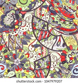 Tracery seamless pattern. Mehndi design. Ethnic colorful doodle texture. Curved doodling background. Vector