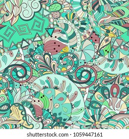 Tracery seamless pattern. Mehndi design. Ethnic colorful doodle texture. Curved doodling background. Vector