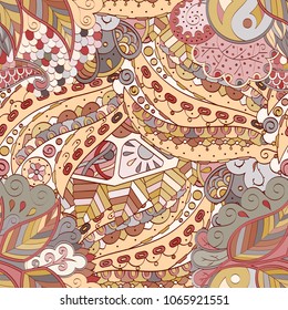 Tracery seamless pattern. Mehndi design. Ethnic colorful doodle texture. Curved doodling background. Vector