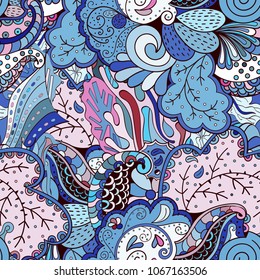 Tracery seamless pattern. Mehndi design. Ethnic colorful doodle texture. Curved doodling background. Vector