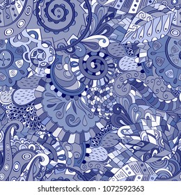 Tracery seamless pattern. Mehndi design. Ethnic colorful doodle texture. Curved doodling background. Vector